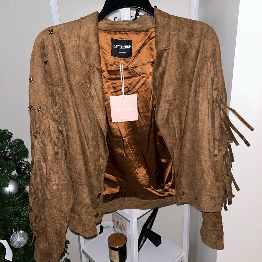 Kittenish by Jessie James Decker - XL - never worn with tags